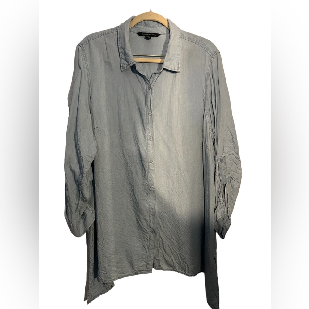 Zac and Rachel Chambray Blue Button Up Tunic Blouse